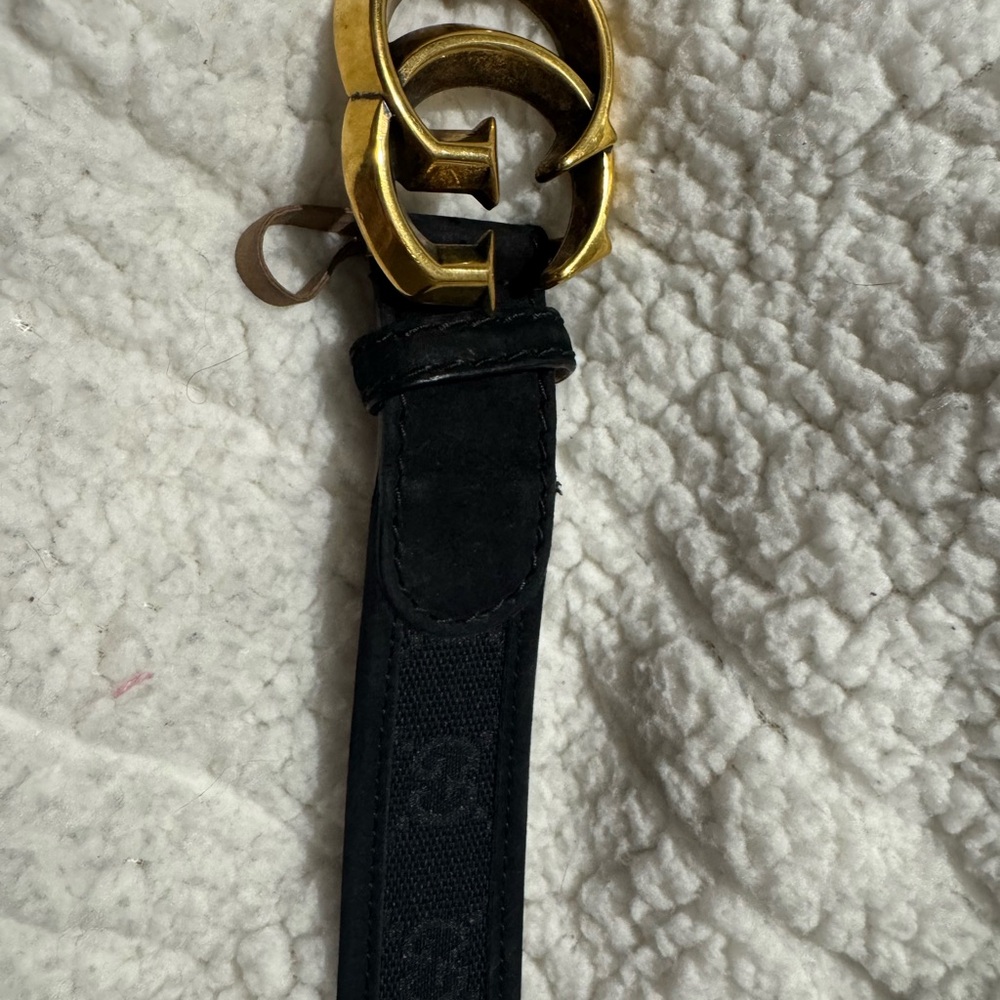 RARE GUCCI BLACK SUEDE BELT GUCCISSIMA
SUPREME Gg SIGNATURE GOLD